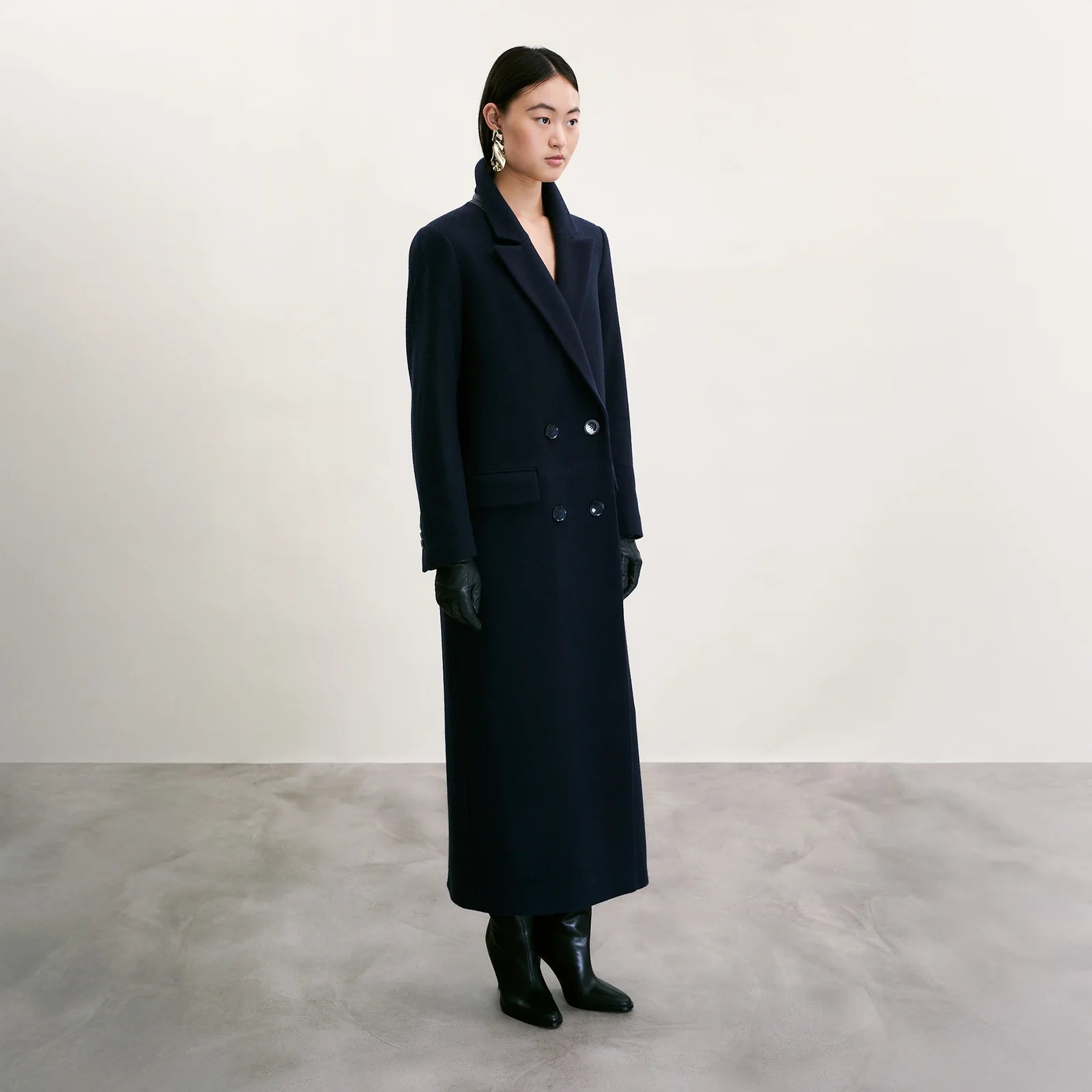 Kai-The Landskein-Ten Easy Street