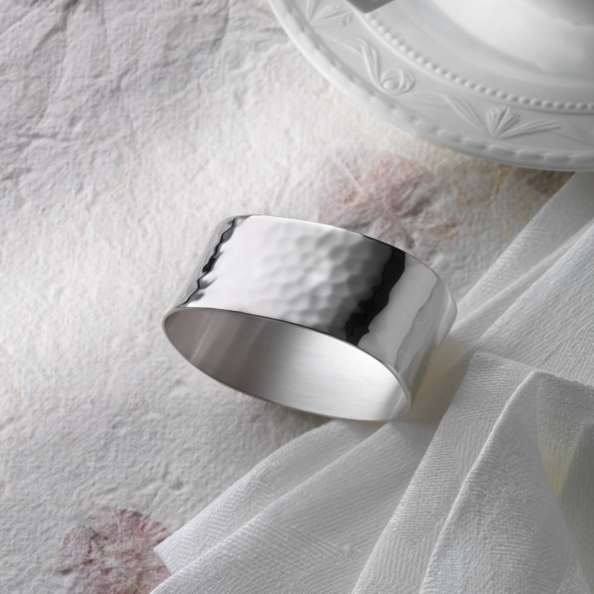 Martelé Table Napkin Ring-RB-Ten Easy Street