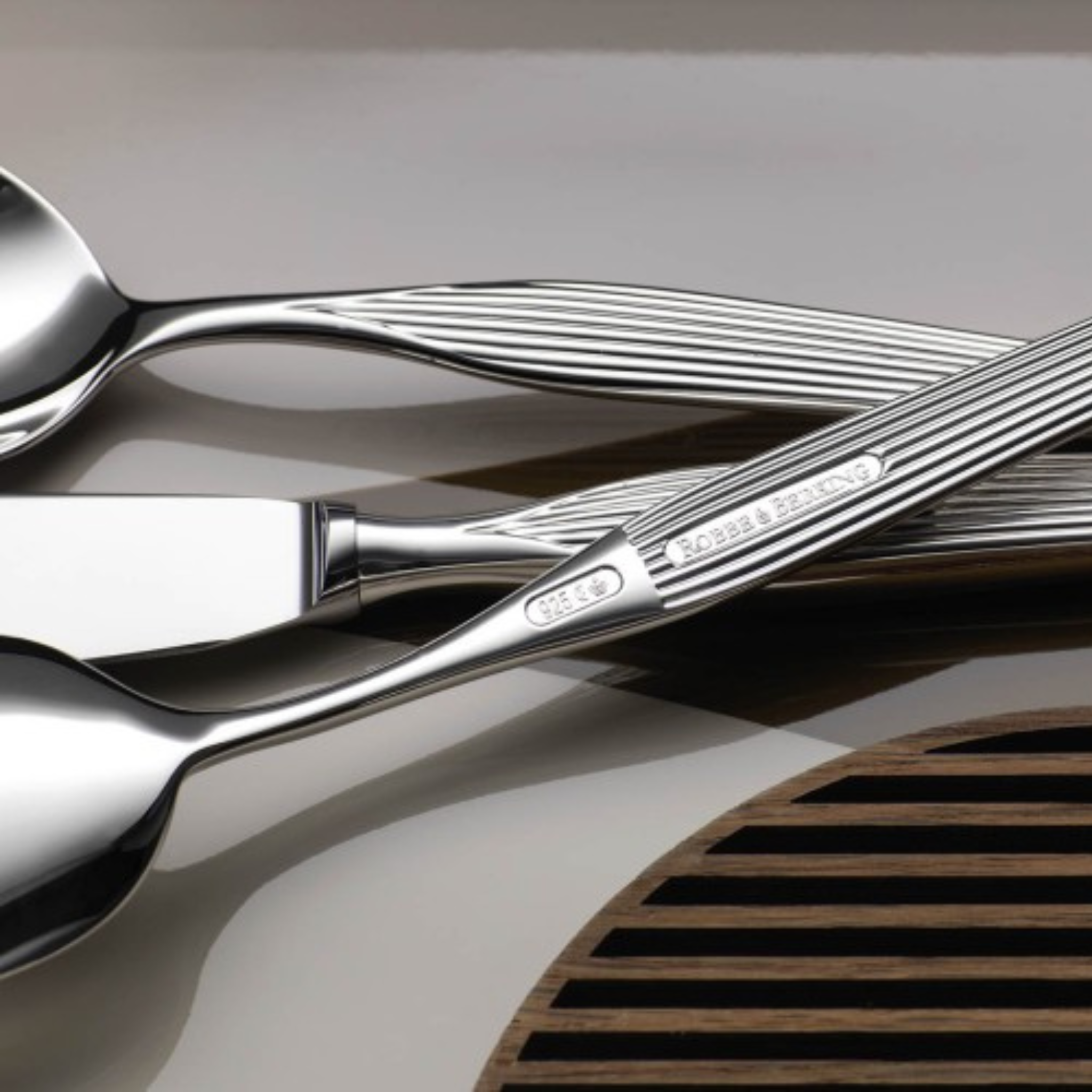 Metropolitan 5-Piece Place Setting-RB-Ten Easy Street