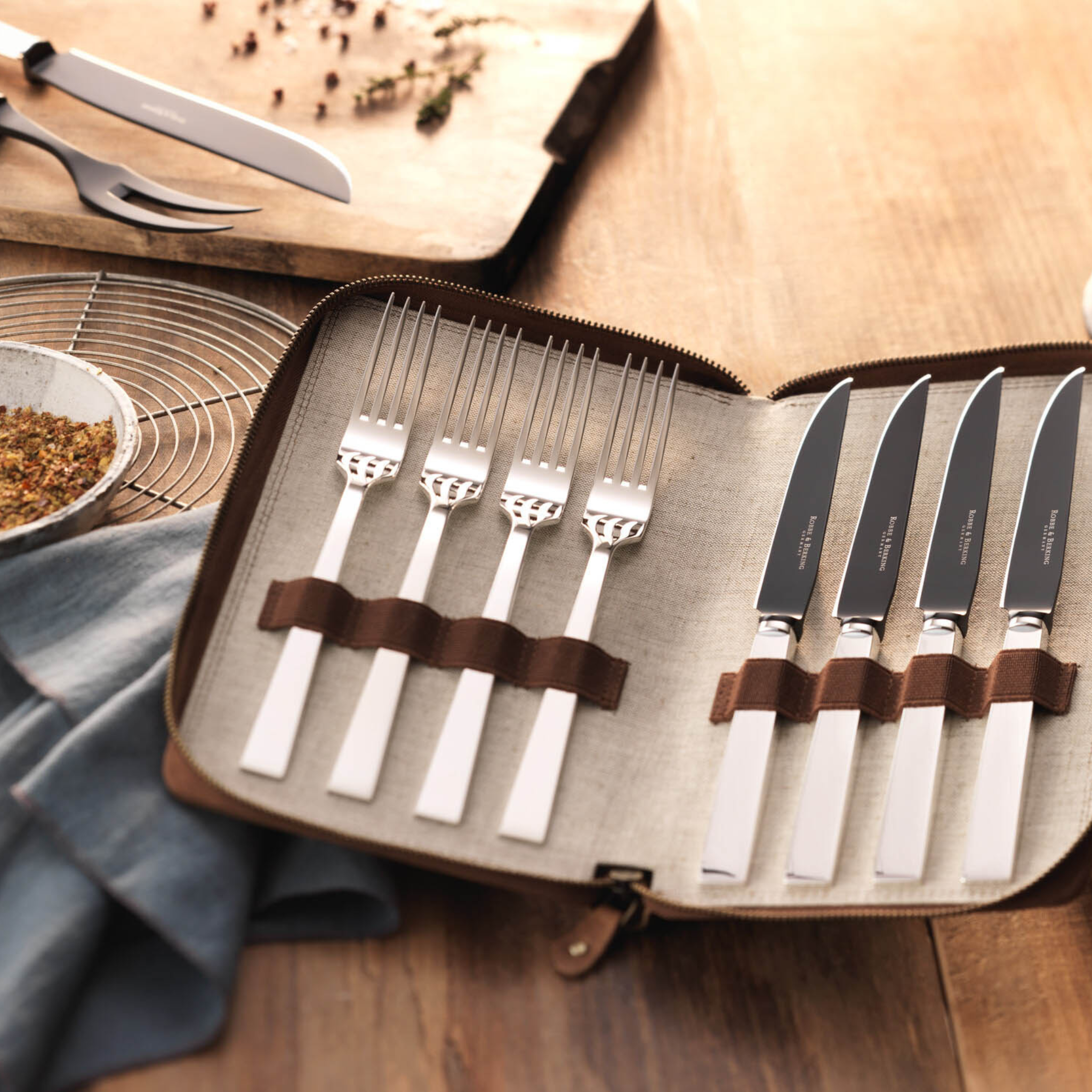 Riva 8 Piece Barbecue Set-RB-Ten Easy Street