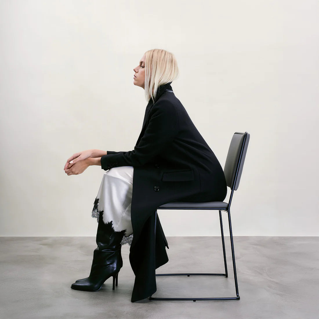 Solace-The Landskein-Ten Easy Street