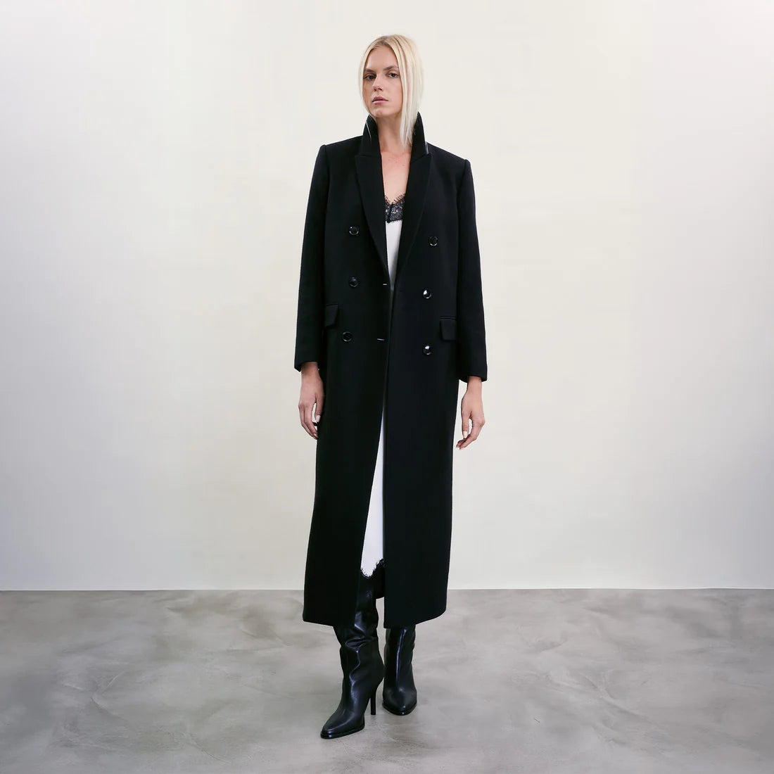 Solace-The Landskein-Ten Easy Street