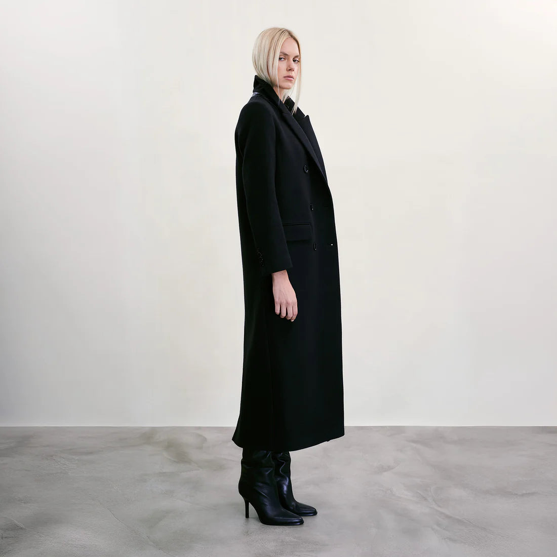 Solace-The Landskein-Ten Easy Street